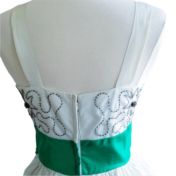 1950s‎ Unlabeled Matte Satin Prom/Party Dress - Picture 7 of 8